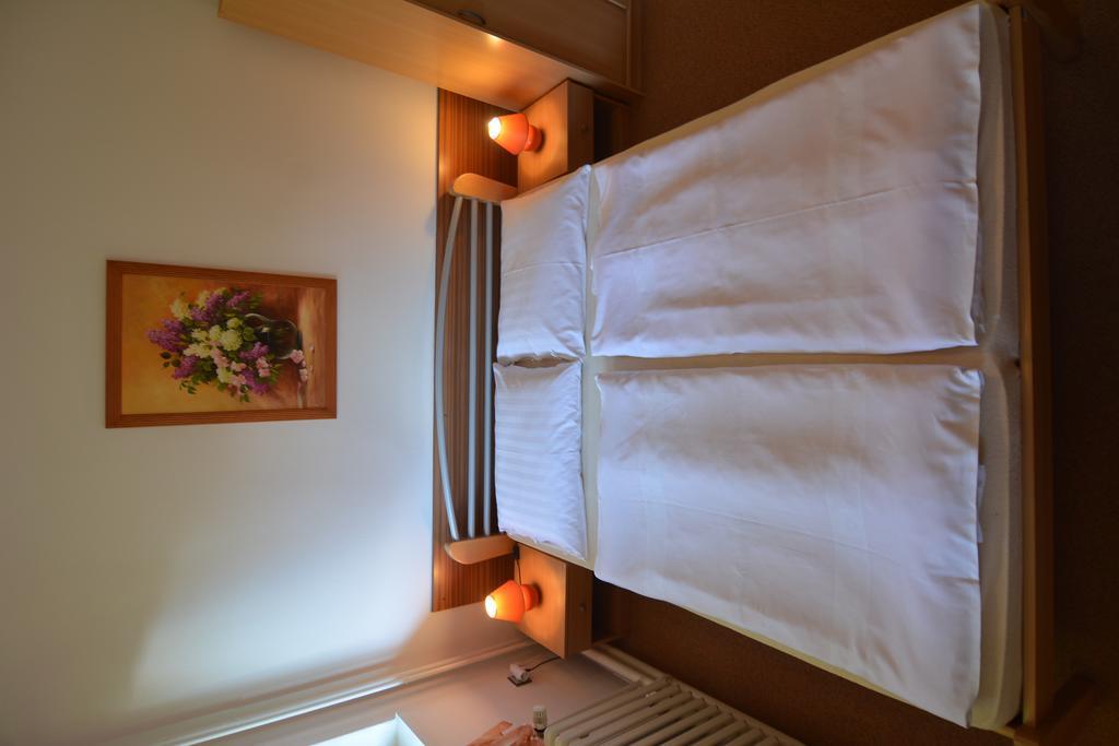Privat Marika Apartment โนวาเลสนา ภายนอก รูปภาพ
